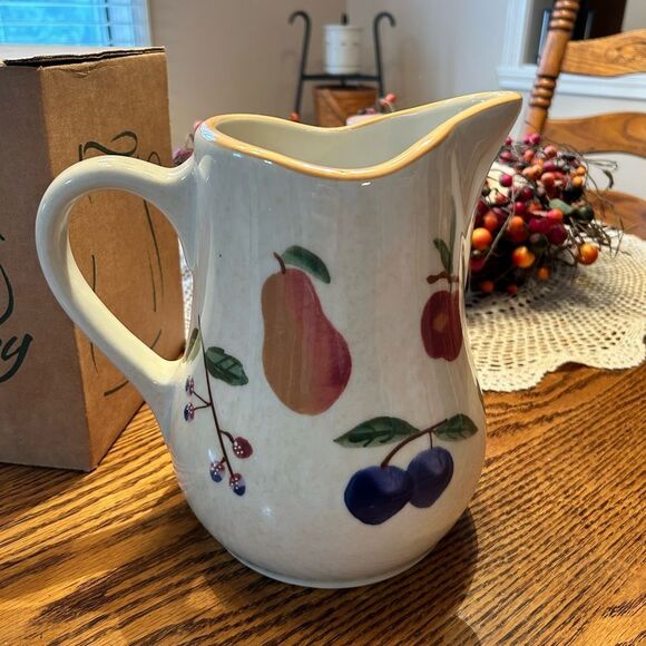 Longaberger Fruit Medley Pottery Pitcher - White with Multicolor Design NIB - Picture 3 of 5